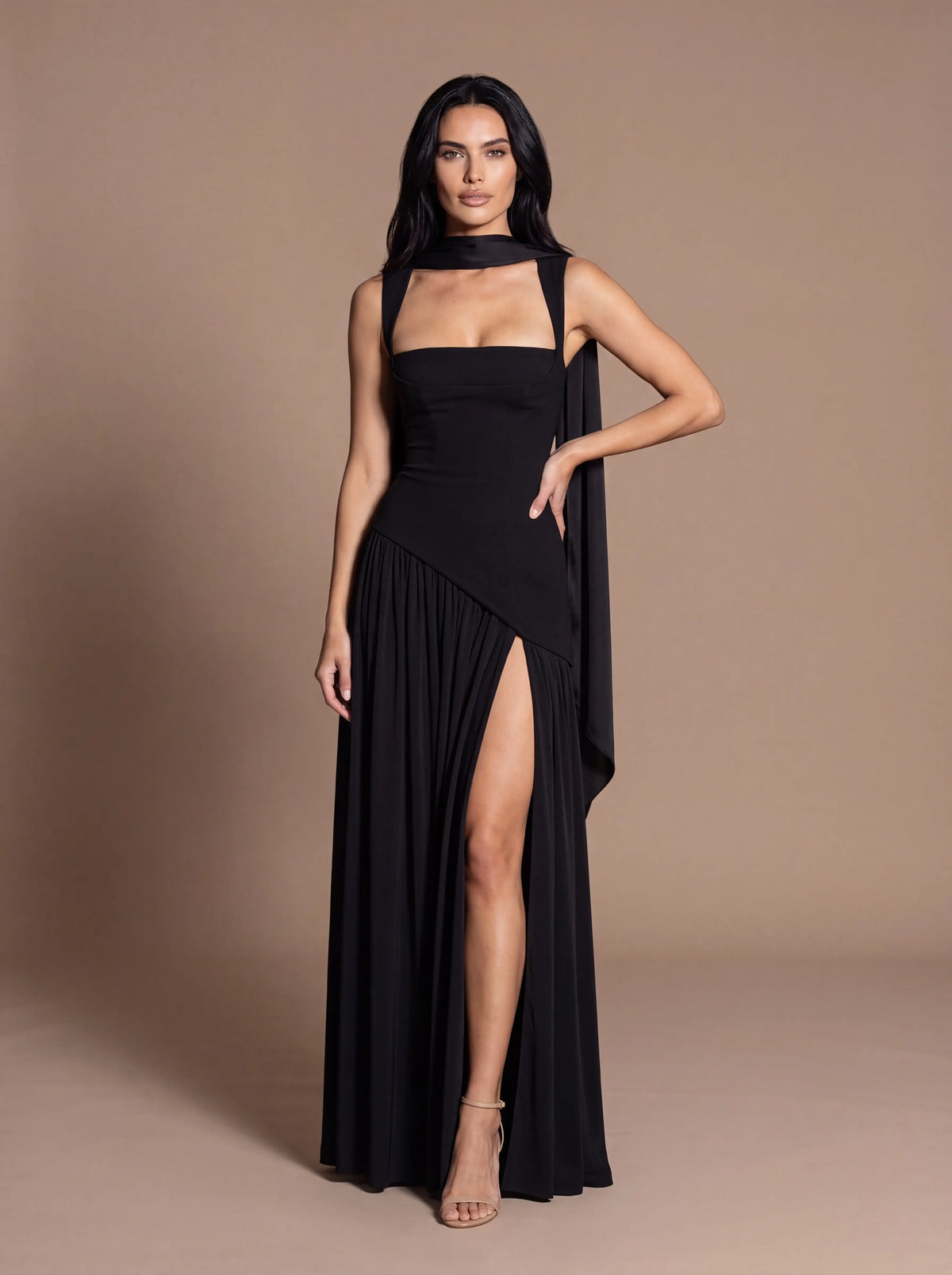 NOELANI | CUTOUT MAXI DRESS - Black