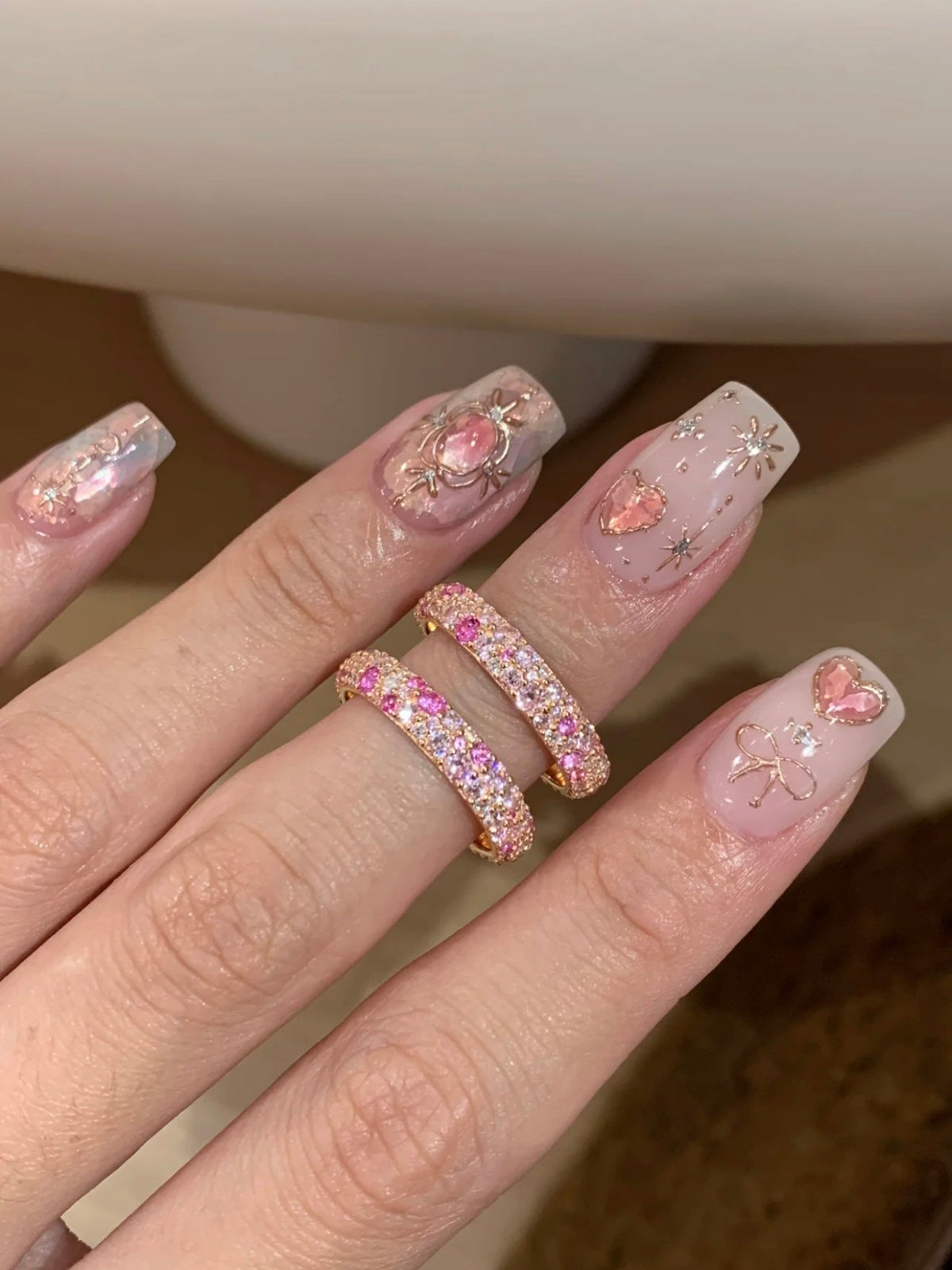 NUALA | PINK PAVE RING - Multicolor