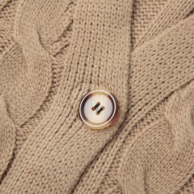 ODELINE | CABLE-KNIT COAT