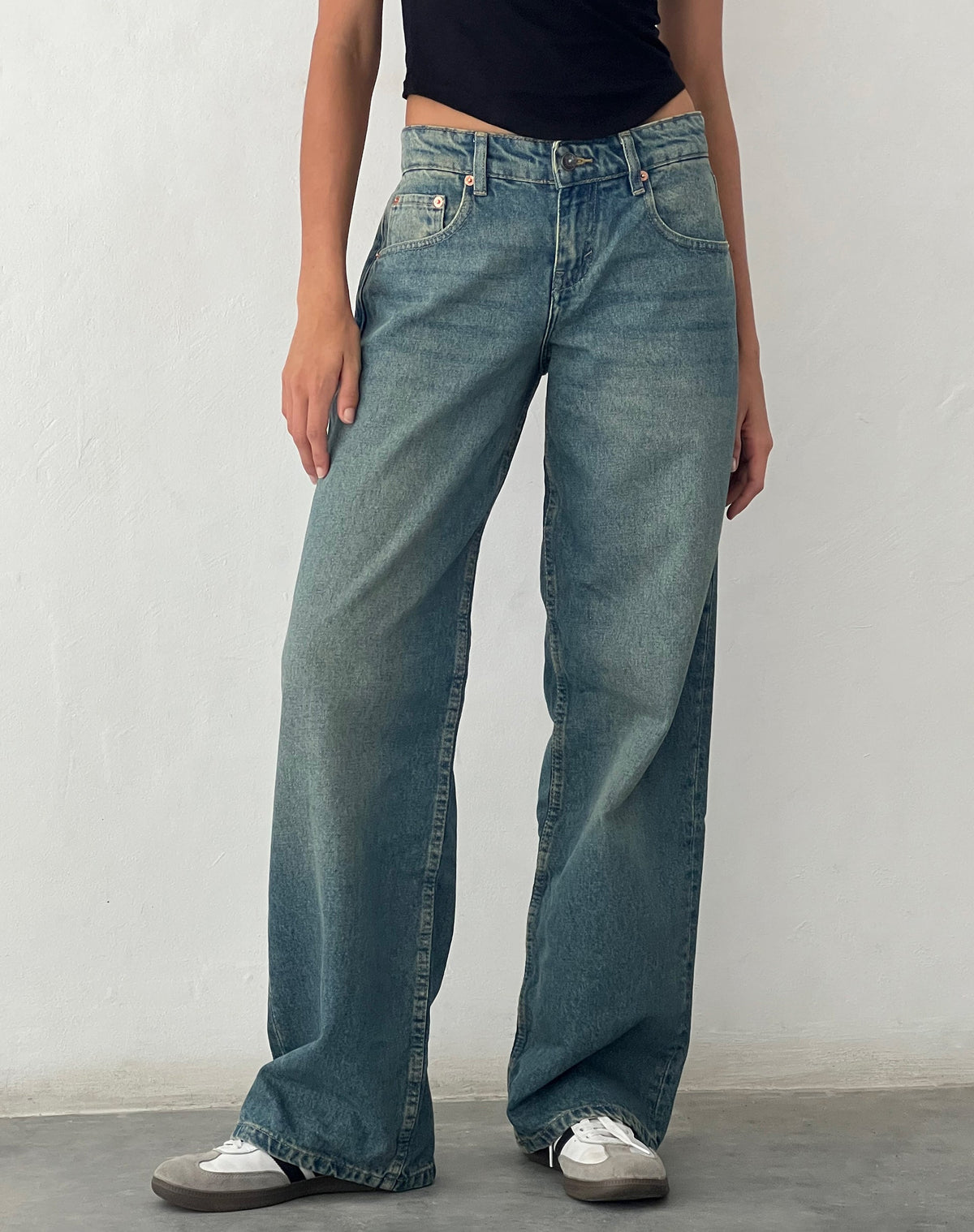 PERLA | LOW RISE JEANS - Vintage Blue