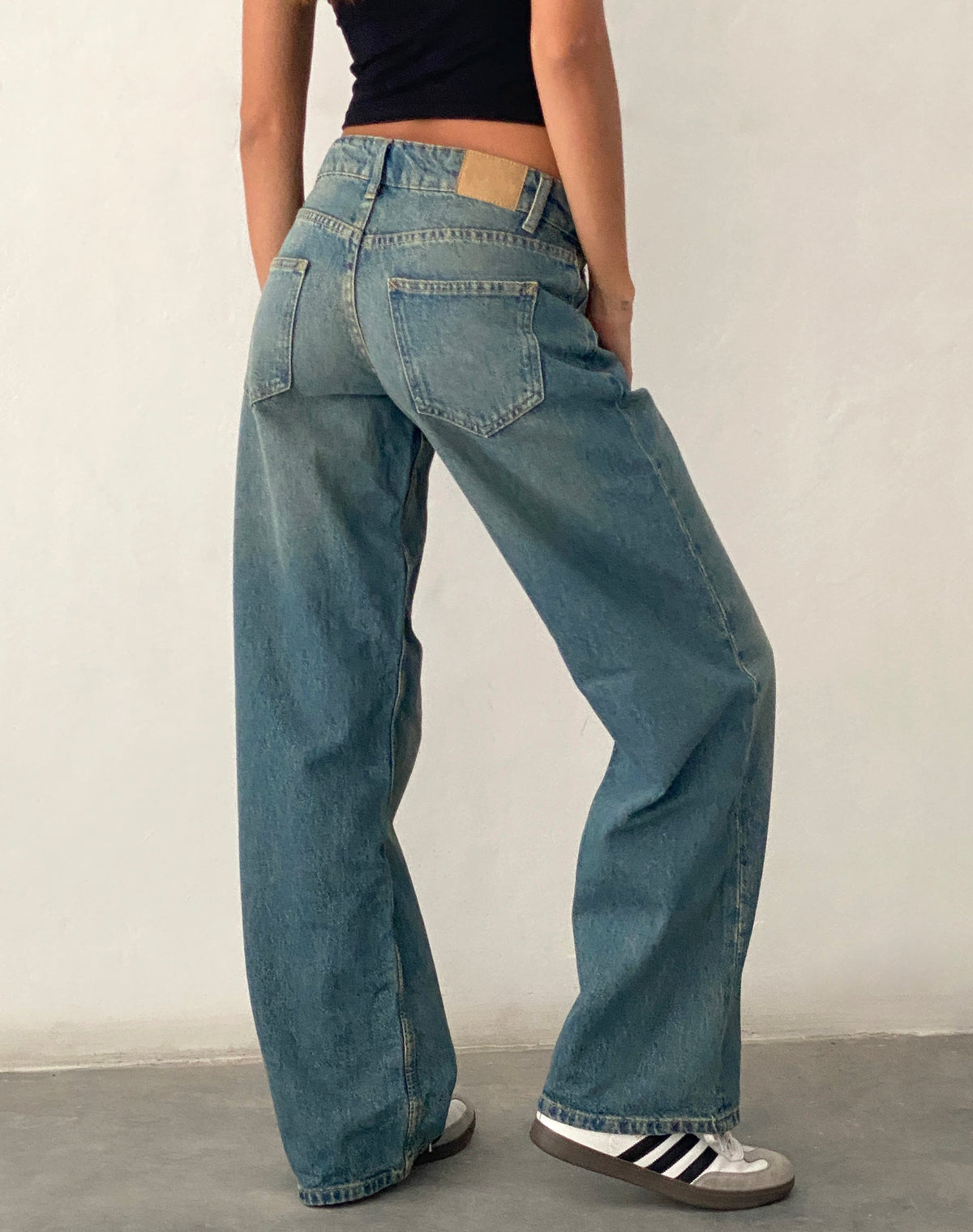 PERLA | LOW RISE JEANS - Vintage Blue