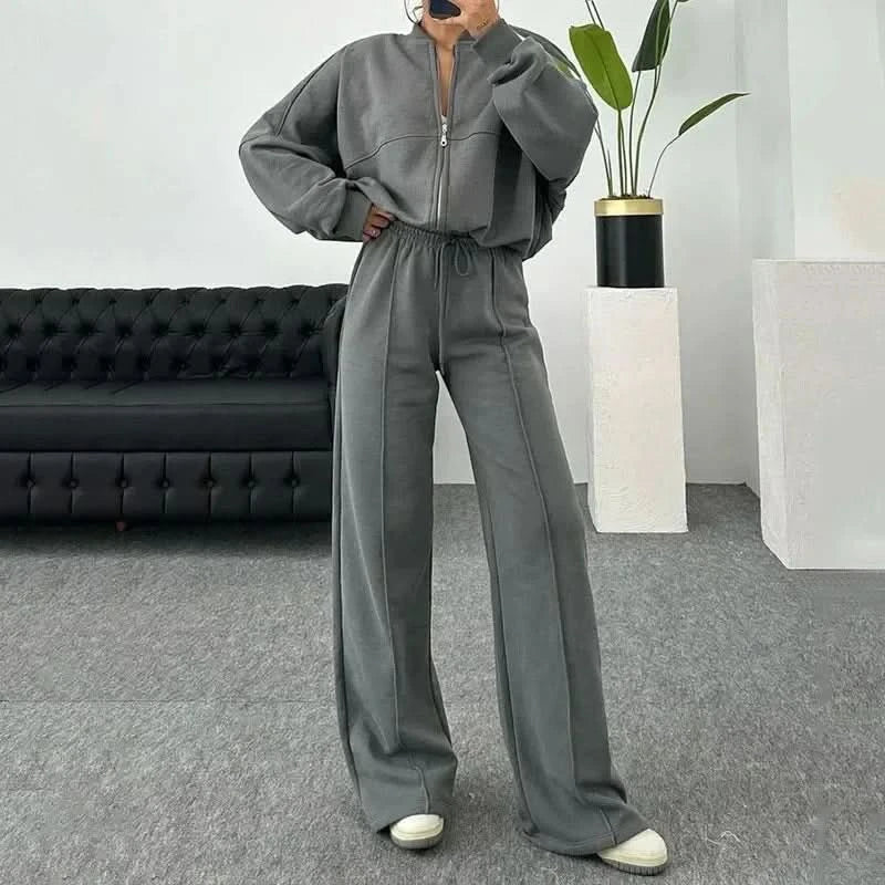 Full-length gray tracksuit with oversized zip jacket and wide-leg pants