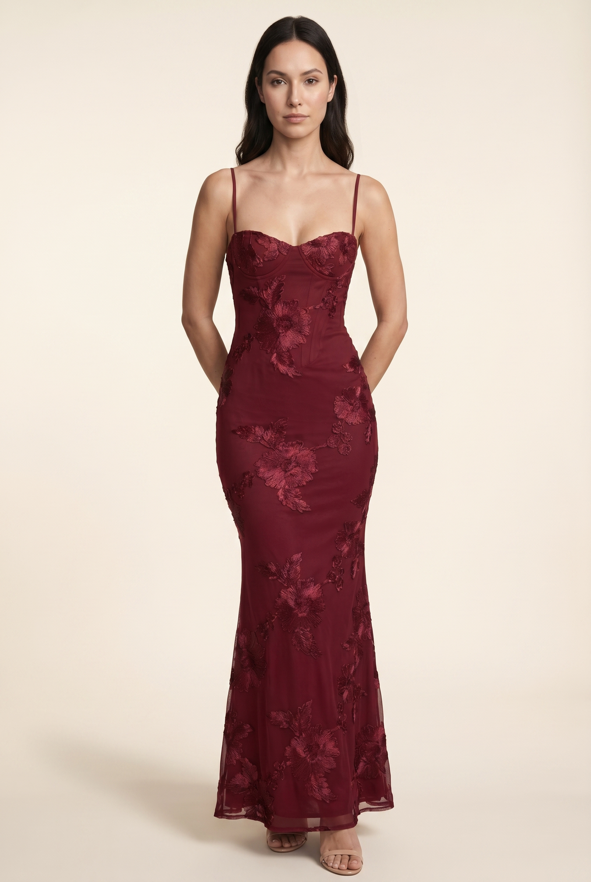 QUINTESSA | LACE-UP BACK MAXI DRESS - Burgundy
