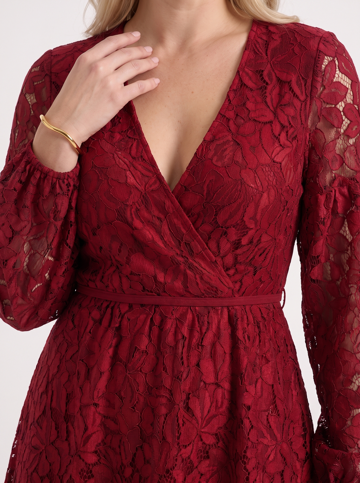 QUIRINA | LACE WRAP MINI DRESS - Wine Red