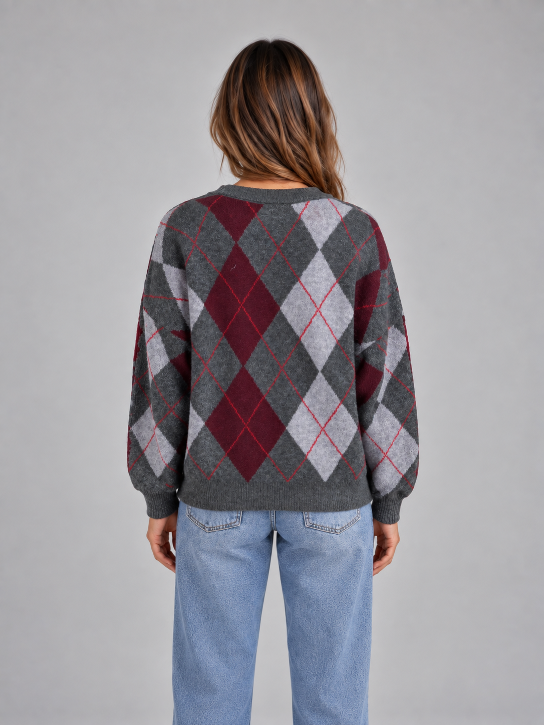 RACHAEL | CONTRAST ARGYLE SWEATER - Gray Argyle