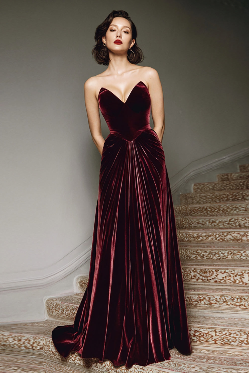 RAPHAELLE | VELVET MAXI DRESS - Burgundy