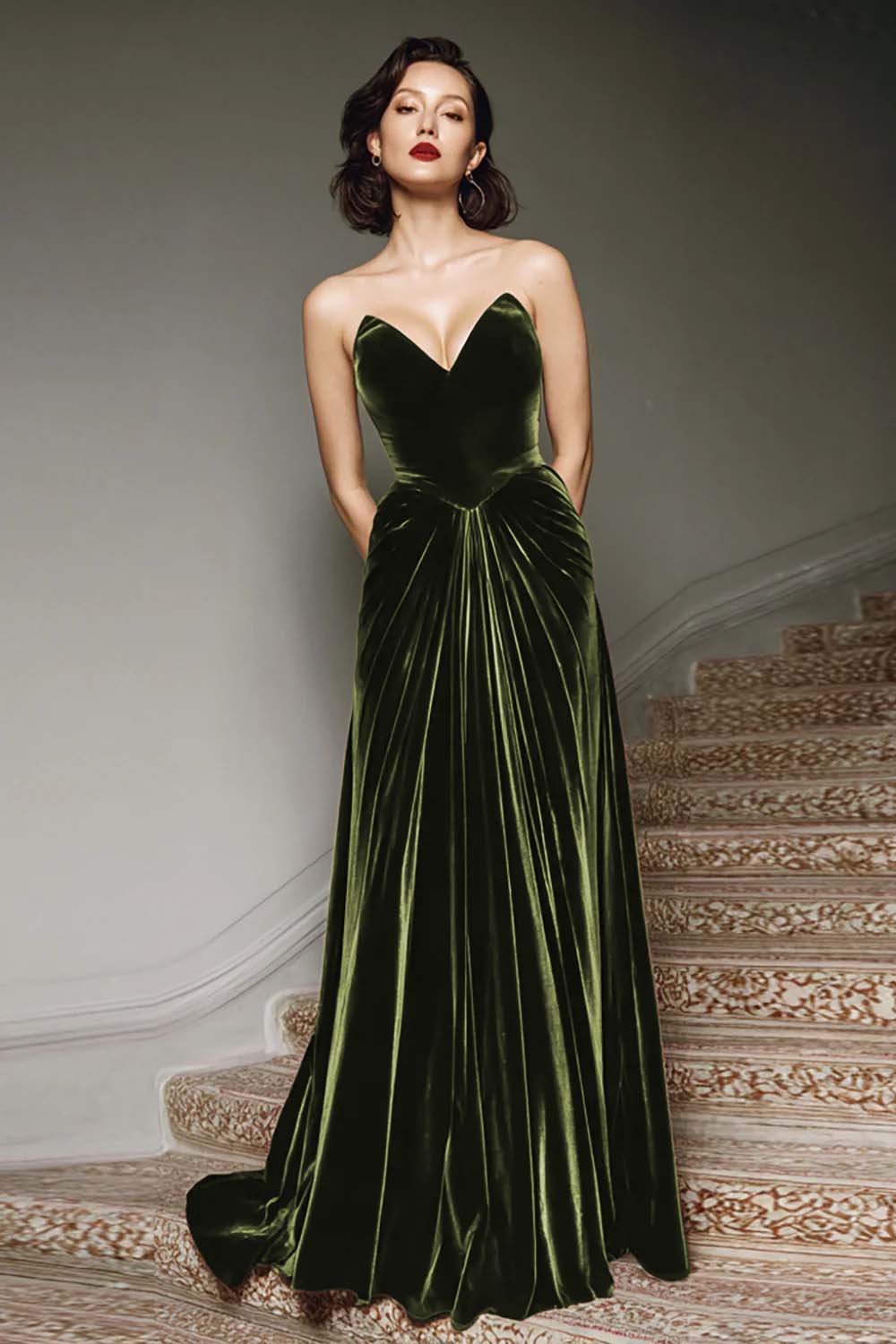 RAPHAELLE | VELVET MAXI DRESS - Dark Olive