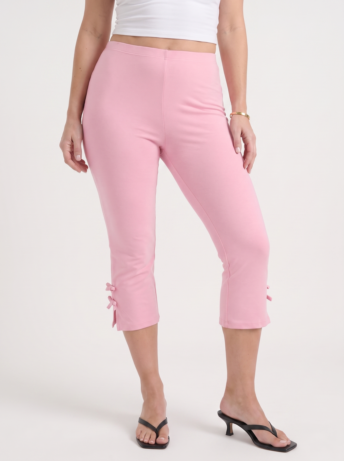 ROSARIO | BOW DETAIL CAPRI PANTS - Light Pink