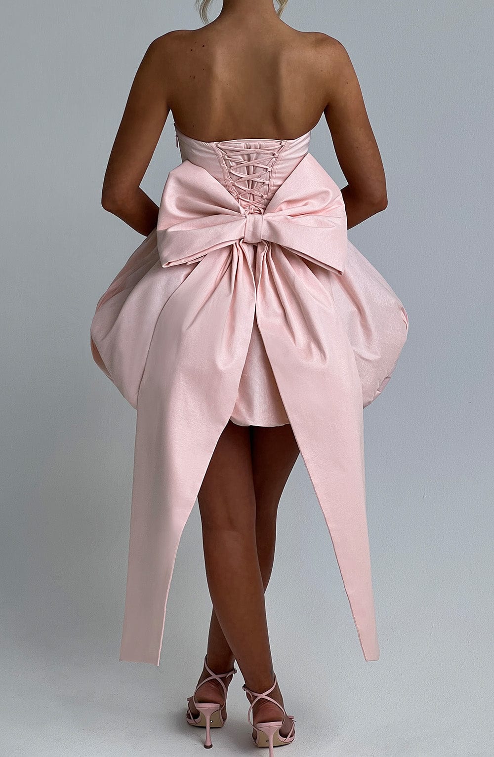 RYLA | STRAPLESS BOW BACK BUBBLE MINI DRESS - Blush Pink