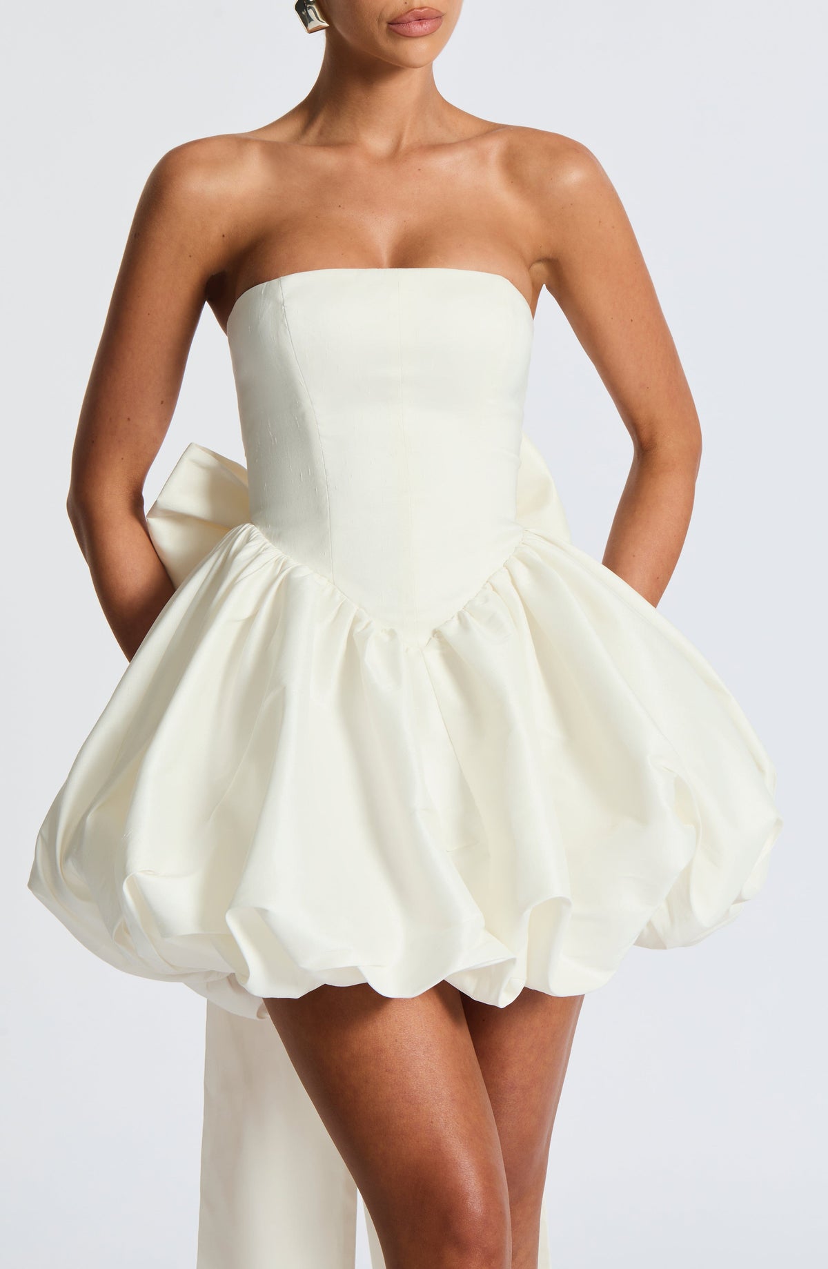RYLA | STRAPLESS BOW BACK BUBBLE MINI DRESS - Ivory
