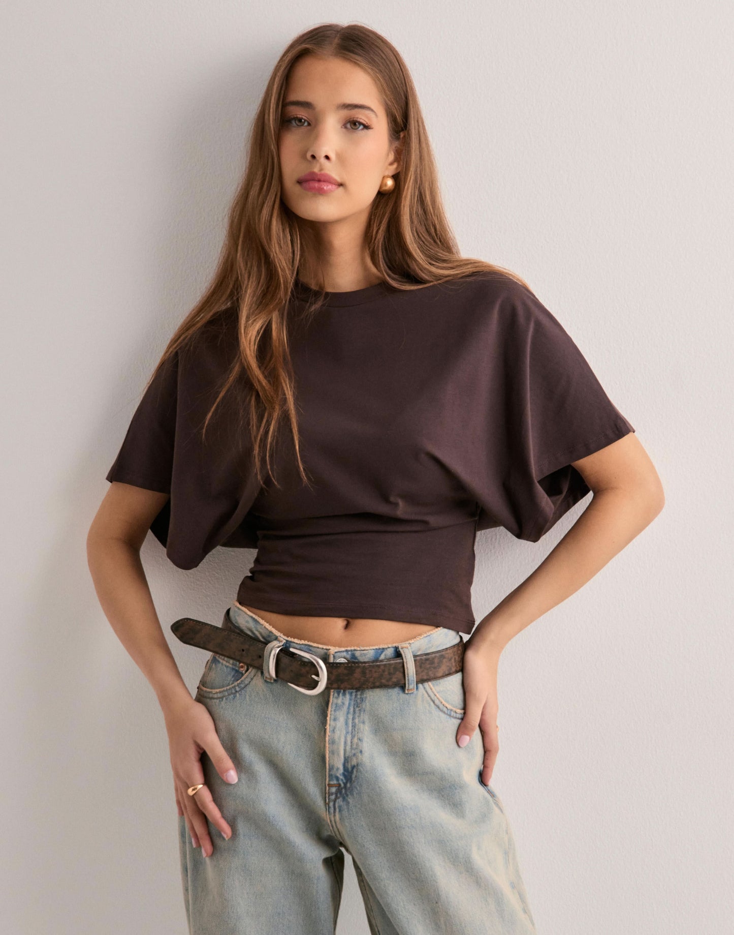 Black cropped wide sleeve tee with crew neckline
