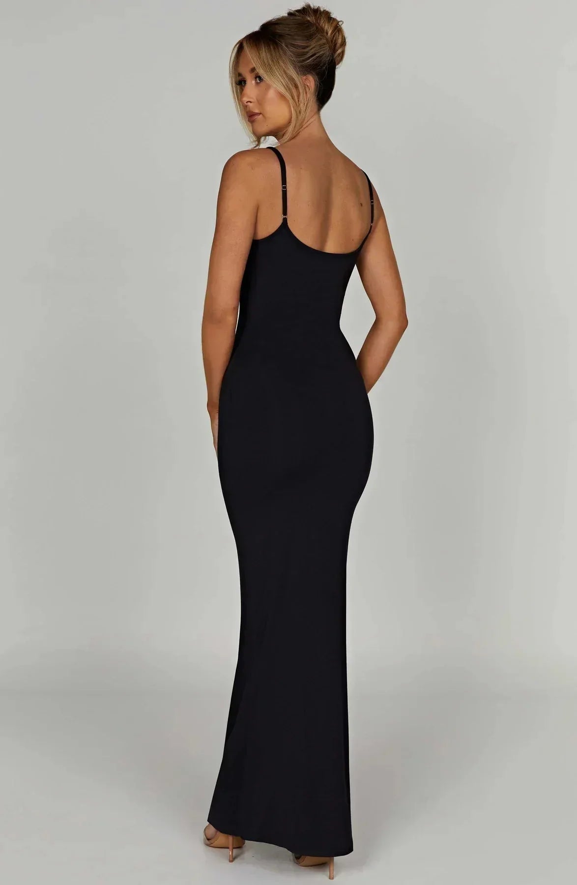 SASCHA | SCOOP NECK MAXI DRESS - Black