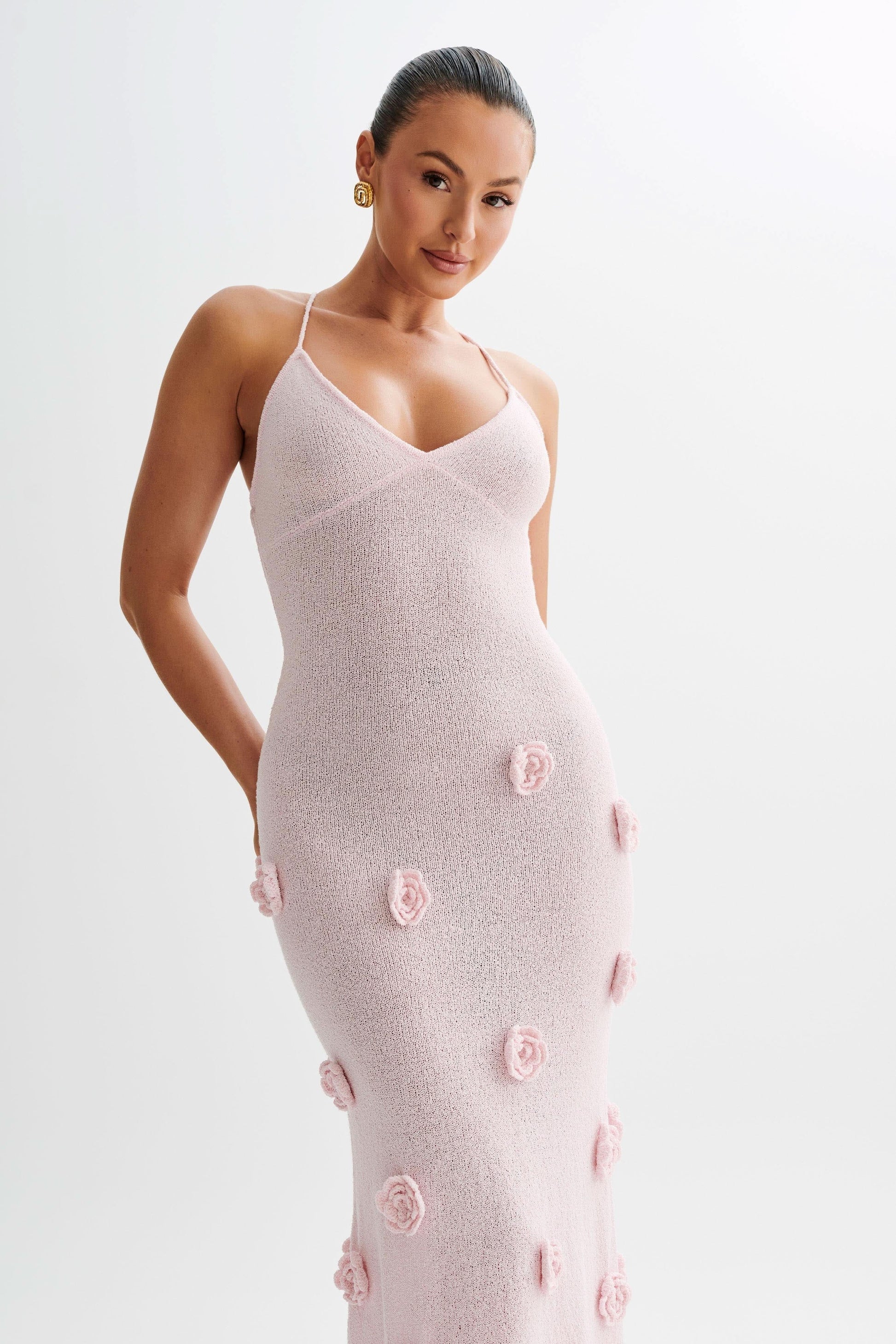 Pale pink sleeveless maxi dress with dimensional flowers