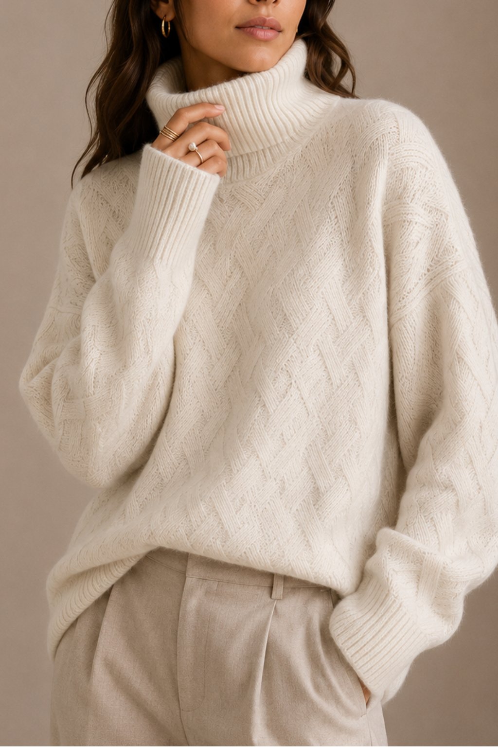 UNDINE | TEXTURED TURTLENECK SWEATER - White