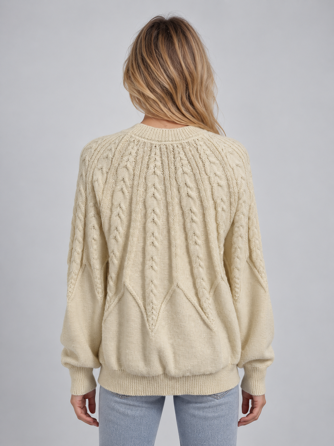 VALENTIA | CABLE KNIT CREW NECK SWEATER - Cream