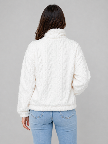 VIVICA | HIGH NECK PLUSH HALF-ZIP PULLOVER - White