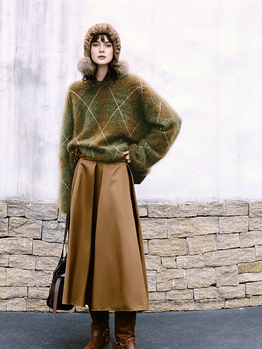 WILDERA | ARGYLE OVERSIZED SWEATER - Olive Green