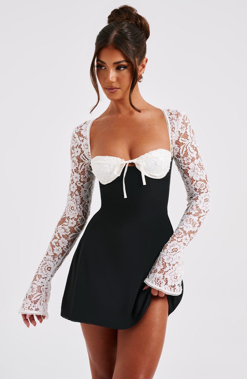 VALENTINA | FLARED MINI DRESS