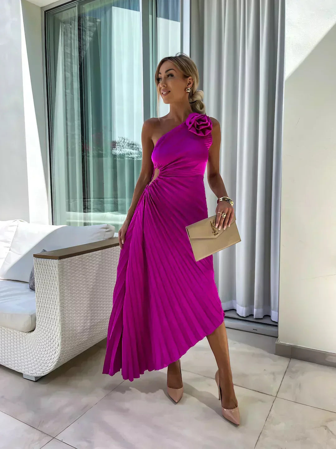 SUNDAY | ONE SHOULDER MIDI DRESS