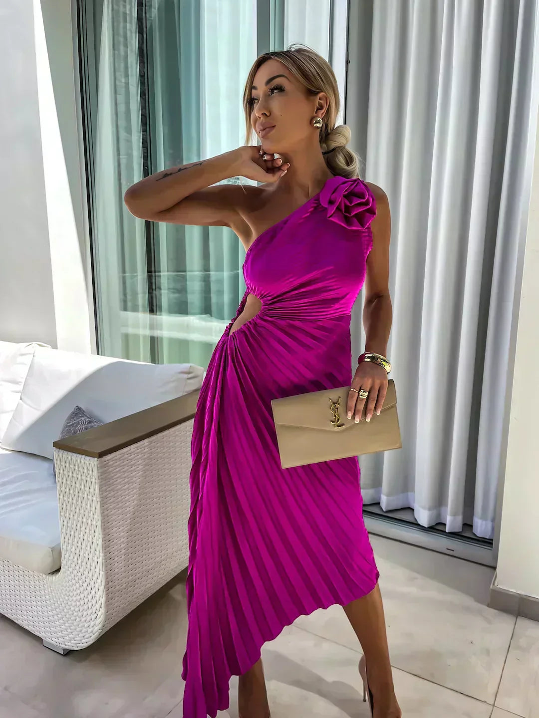 SUNDAY | ONE SHOULDER MIDI DRESS
