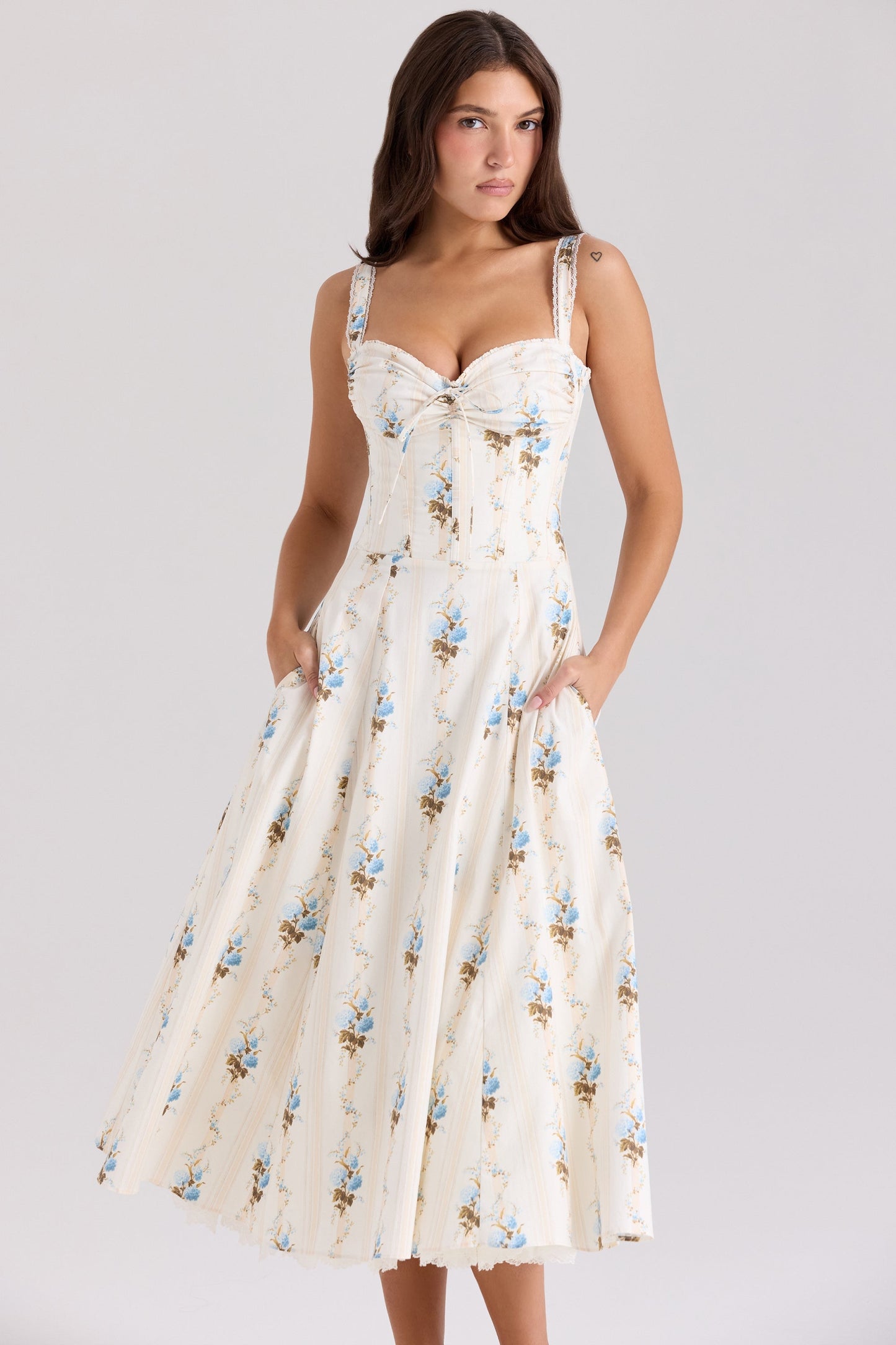 SERAPHINA | SWEETHEART MIDI DRESS